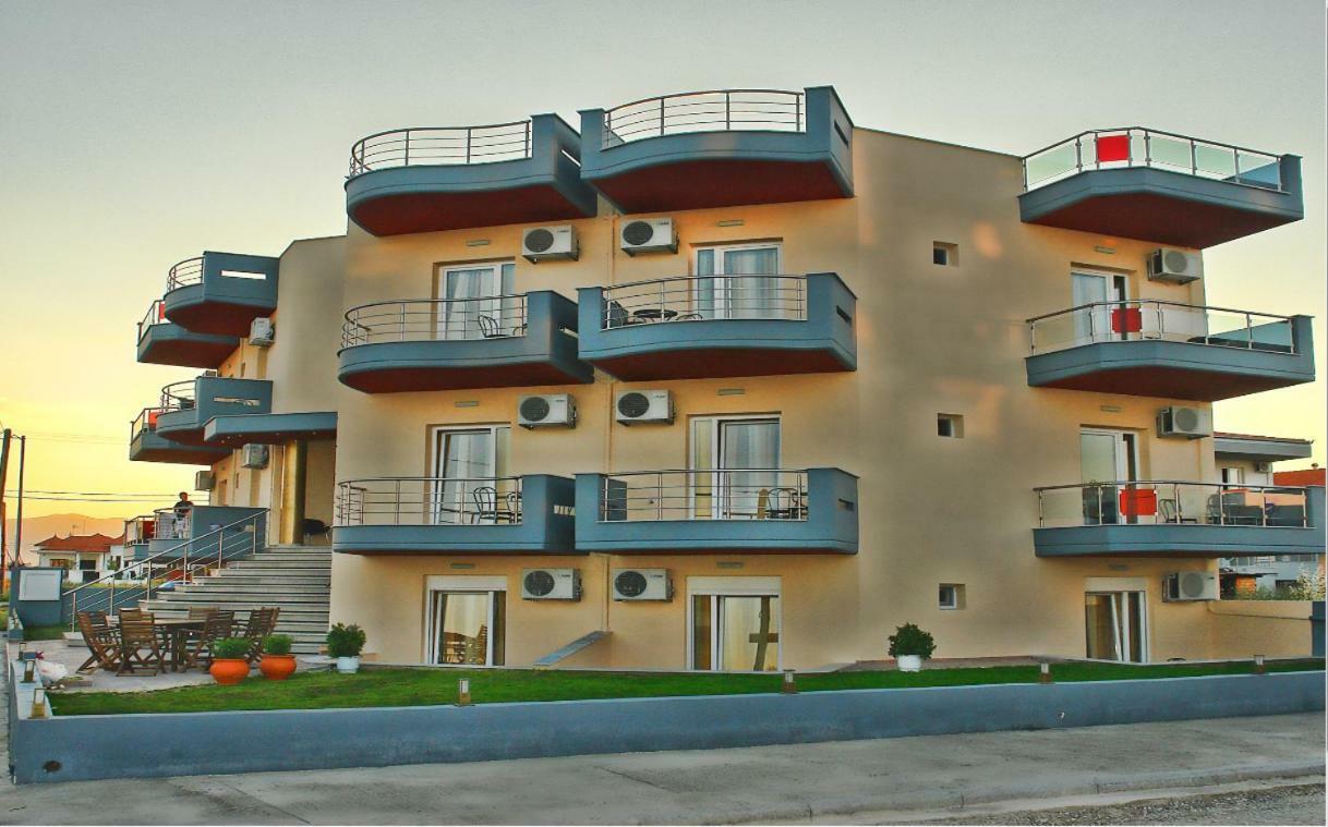 Villa Eleni Paralía Buitenkant foto